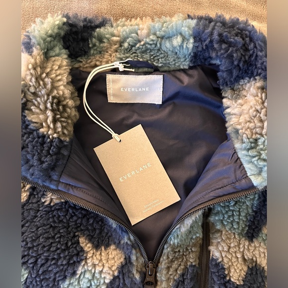 NWT Everlane The Renew Fleece Bomber jacket - Picture 7 of 7